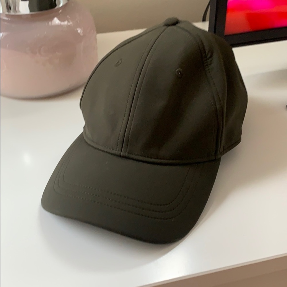 Lulu Lemon Hat